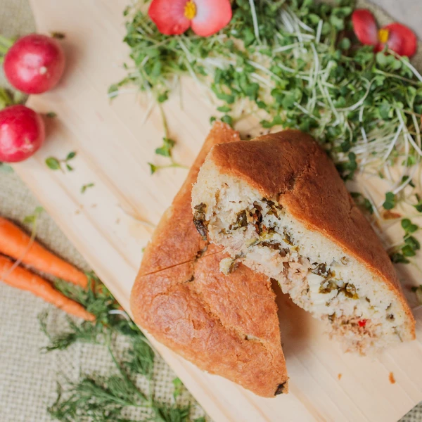 TORTA DE ATUM COM ESCAROLA 400g